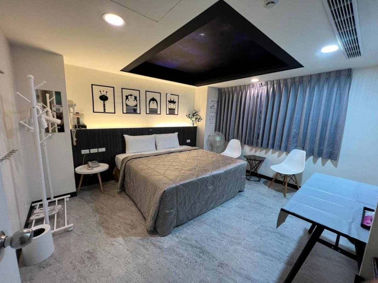 Joy Garden Hotel Kaohsiung Luaran gambar