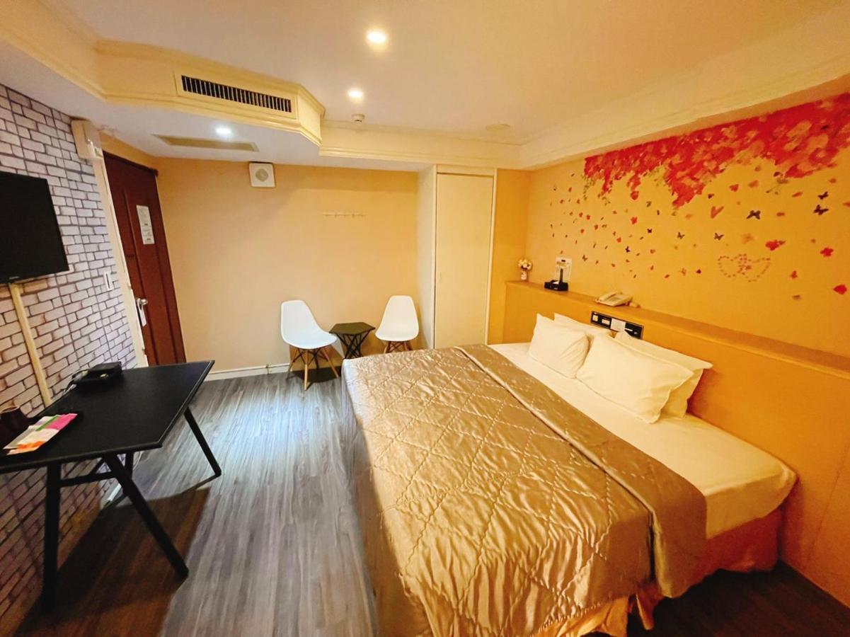 Joy Garden Hotel Kaohsiung Luaran gambar